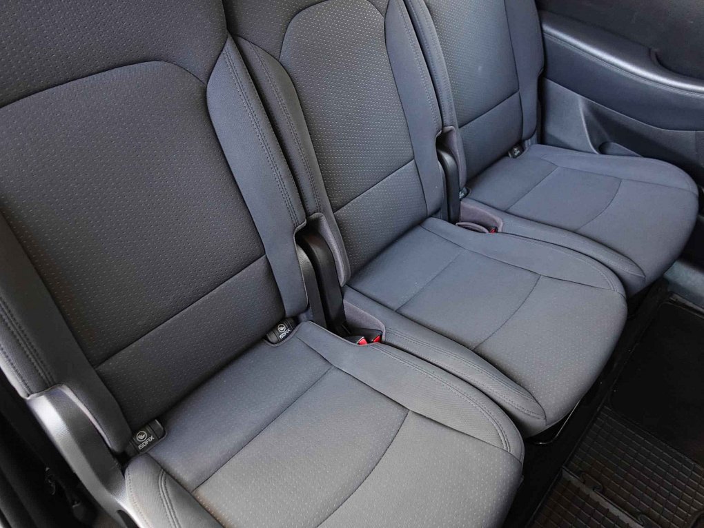 Kia Carens 1.6GDi 