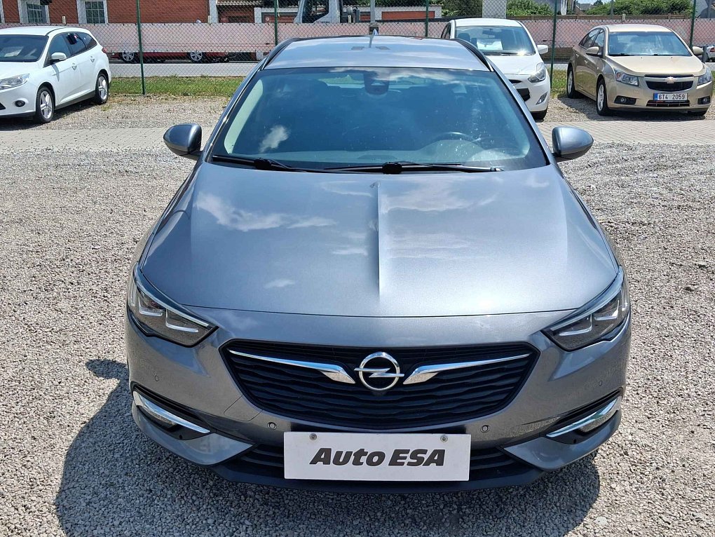 Opel Insignia 2.0 CDTi 