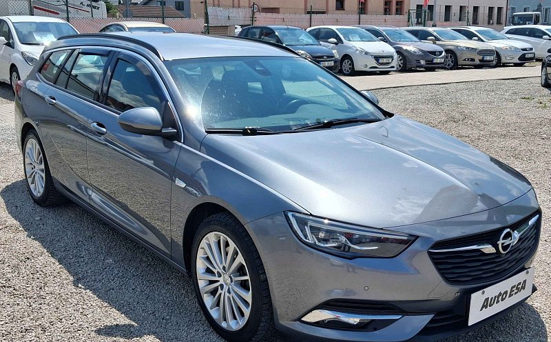 Opel Insignia 2.0 CDTi 