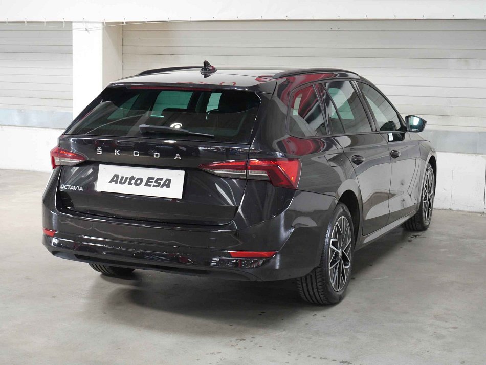 Škoda Octavia IV 2.0 TDI Ambition