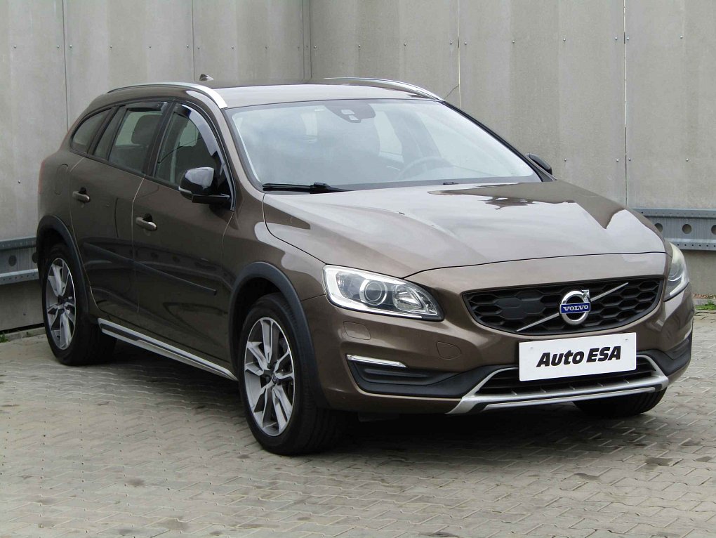 Volvo V60 2.0 D Cross Country