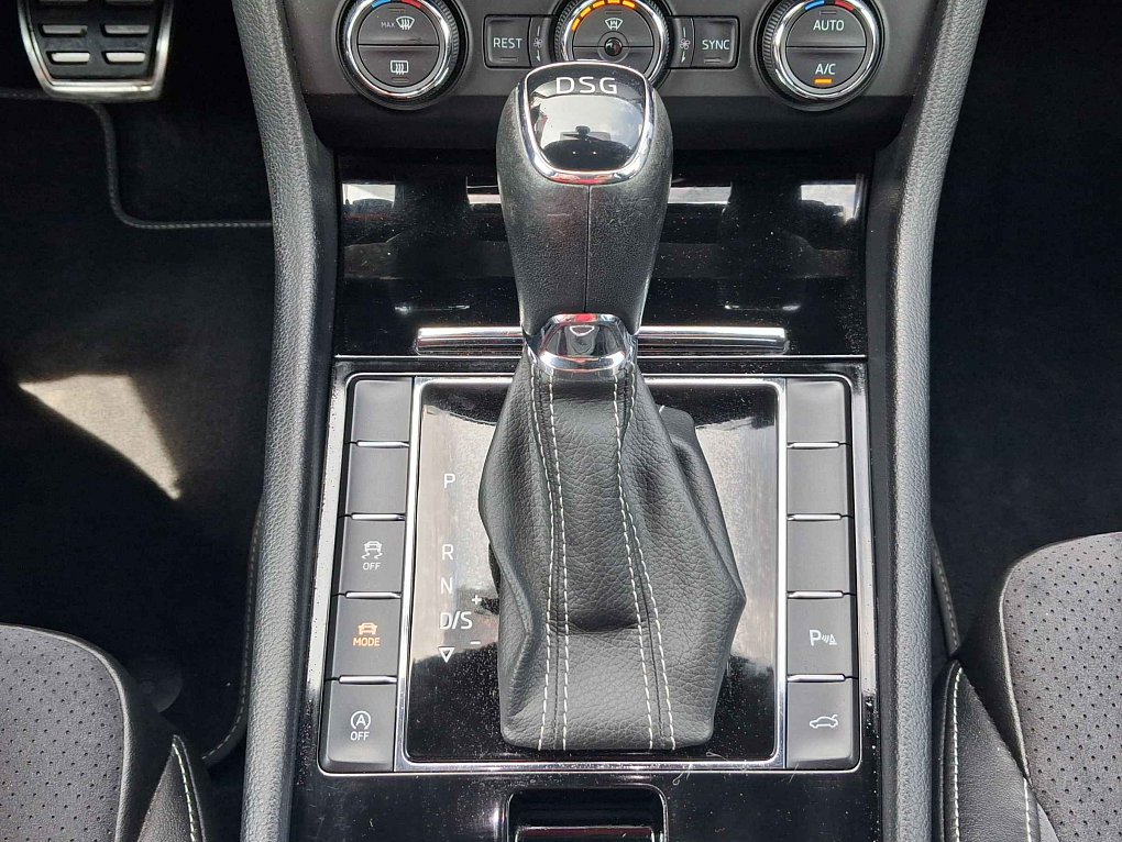 Škoda Superb III 2.0 TDi SportLine