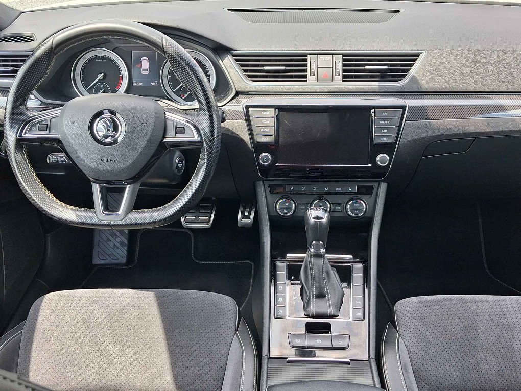 Škoda Superb III 2.0 TDi SportLine