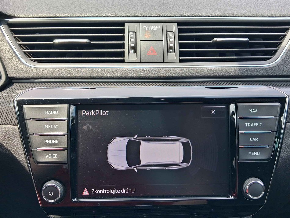 Škoda Superb III 2.0 TDi SportLine
