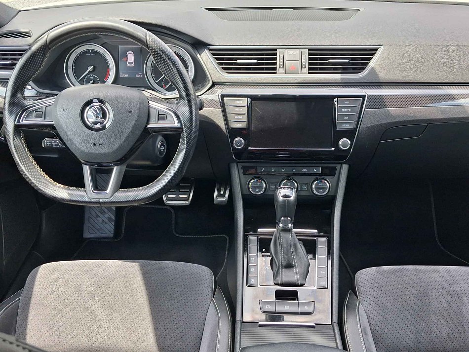 Škoda Superb III 2.0 TDi SportLine