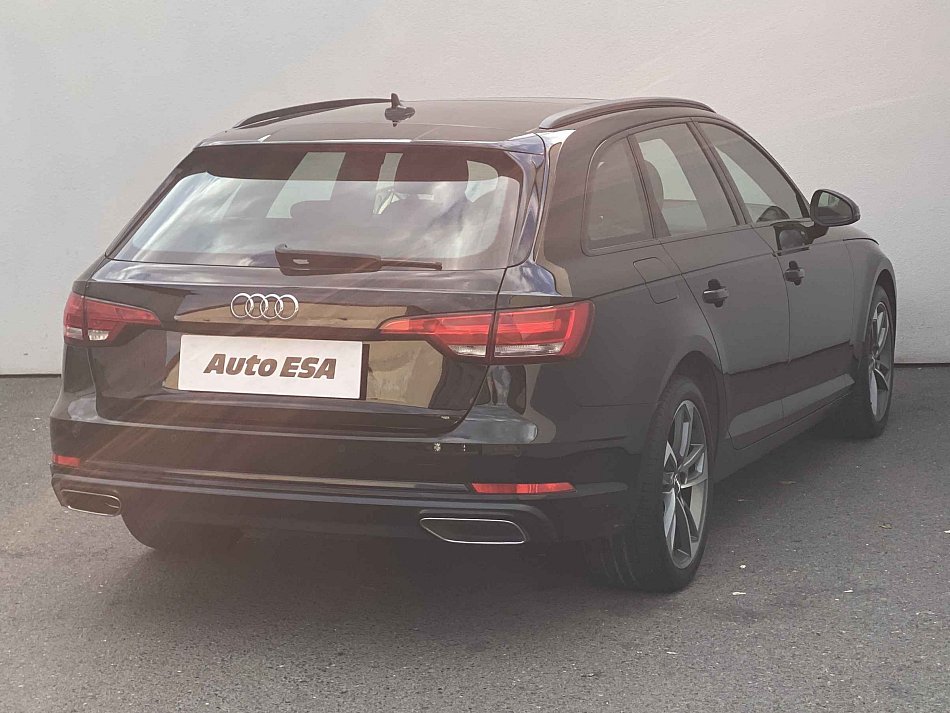 Audi A4 2.0 TDi Sport quattro