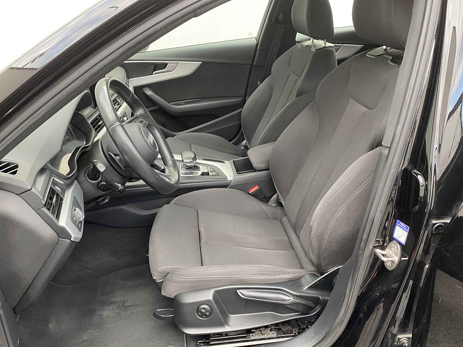 Audi A4 2.0 TDi Sport quattro
