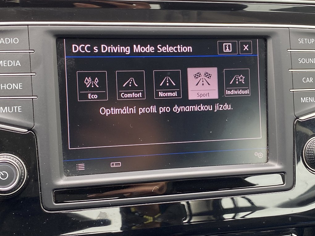 Volkswagen Passat 2.0TDi Highline 4x4