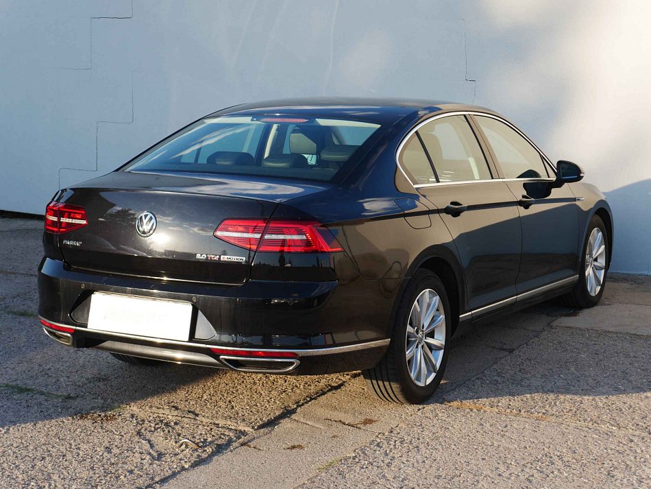 Volkswagen Passat 2.0TDi Highline 4x4