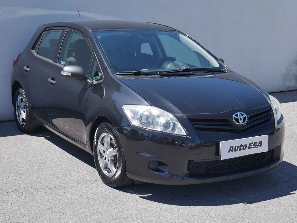 Toyota Auris 1.4D-4D 