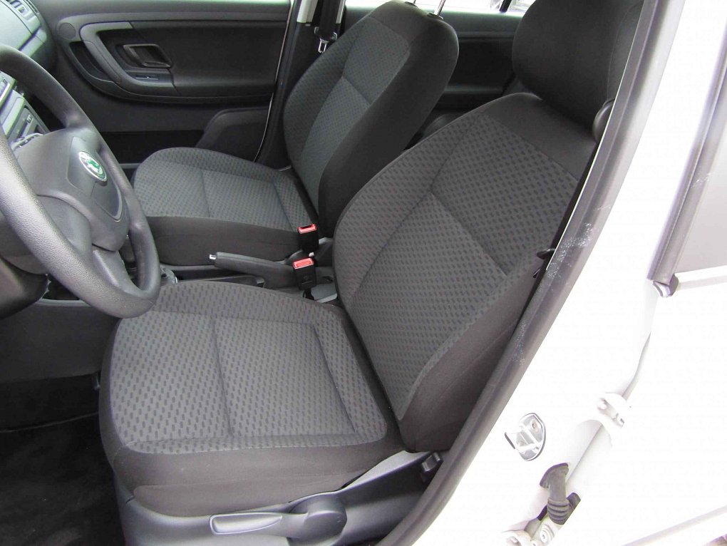 Škoda Fabia II 1.2 TSi Ambiente