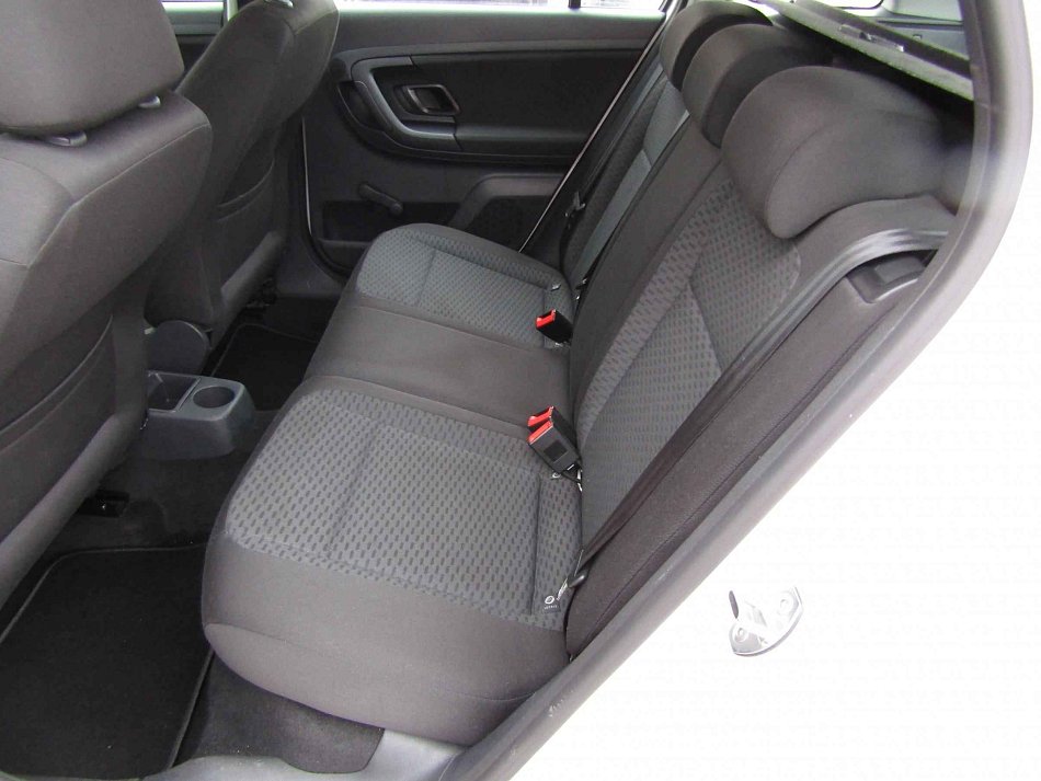 Škoda Fabia II 1.2 TSi Ambiente