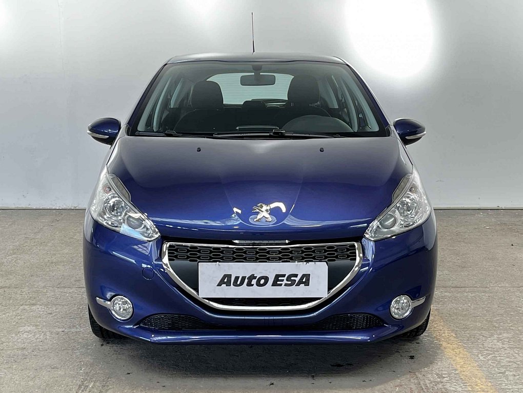 Peugeot 208 1.2 PT 