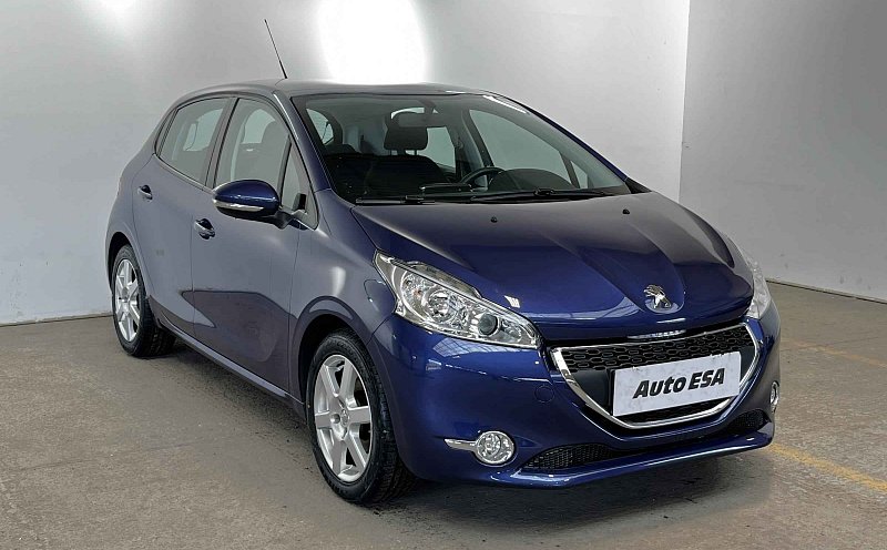 Peugeot 208 1.2 PT 