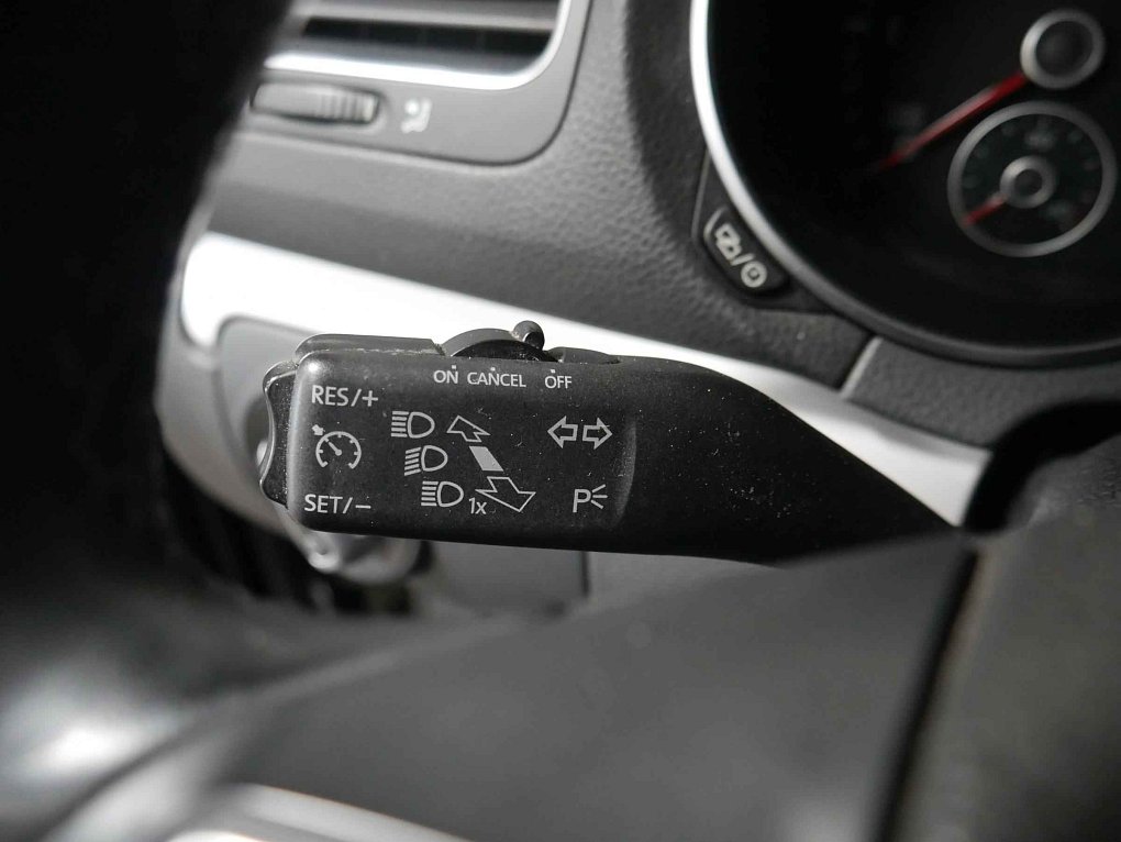 Volkswagen Golf 1.6 TDi  4x4