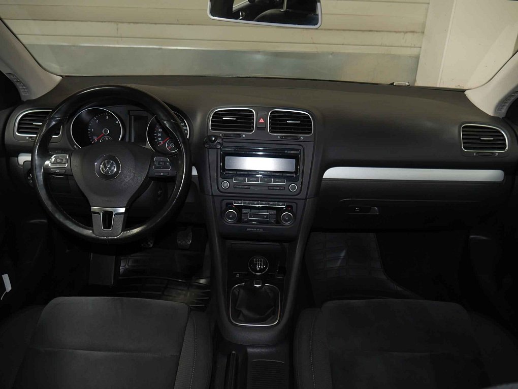 Volkswagen Golf 1.6 TDi  4x4