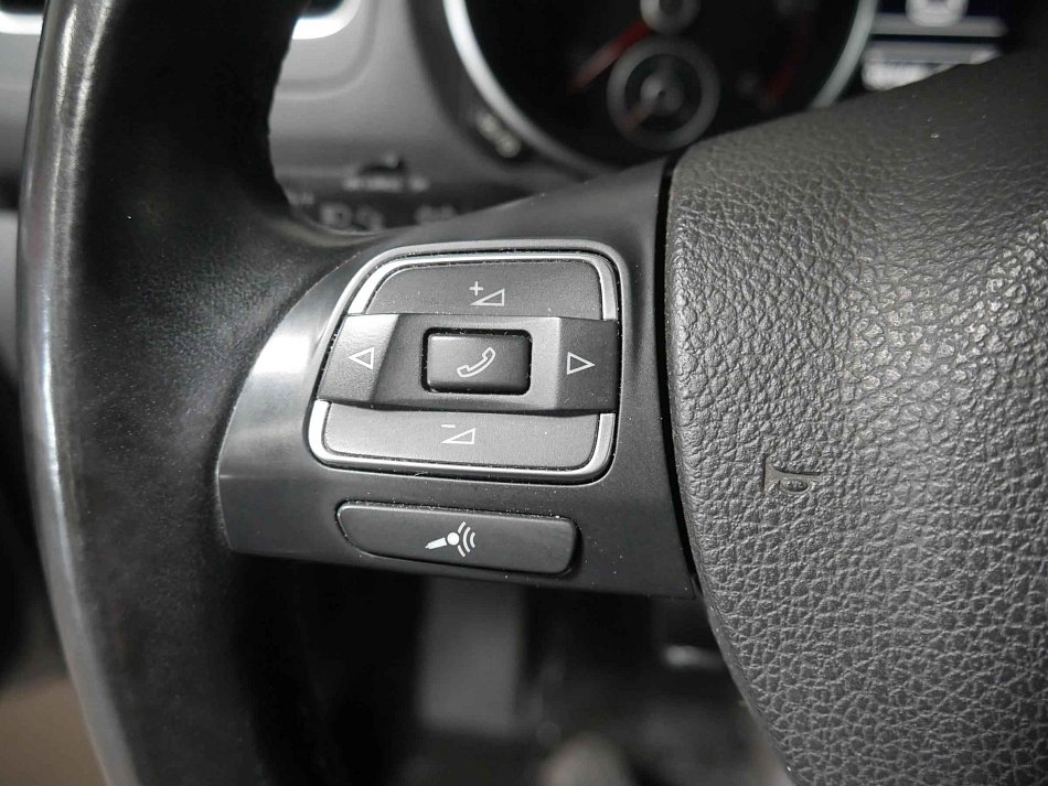 Volkswagen Golf 1.6 TDi  4x4