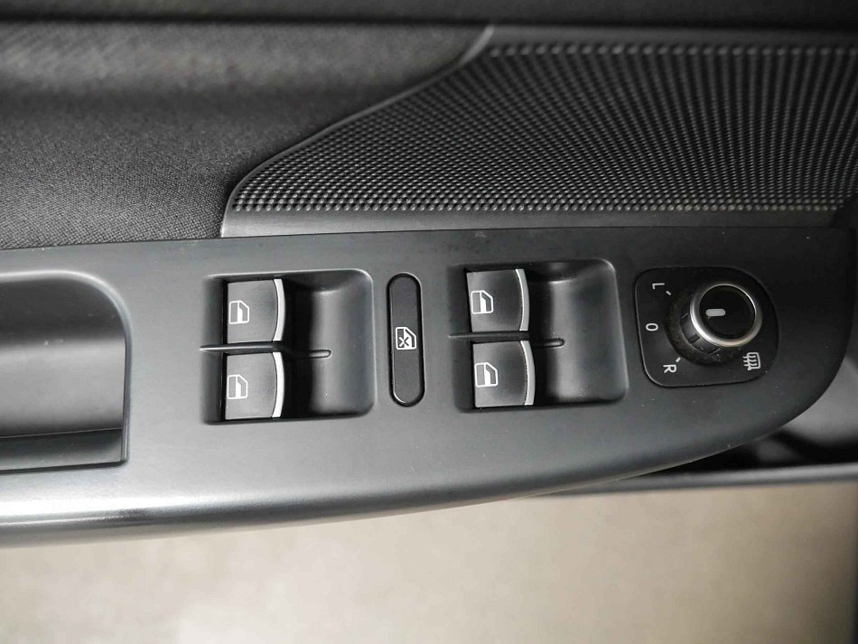 Volkswagen Golf 1.6 TDi  4x4