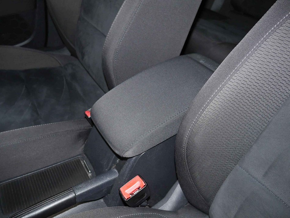 Volkswagen Golf 1.6 TDi  4x4