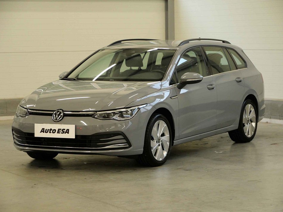 Volkswagen Golf 1.5 eTSi Style
