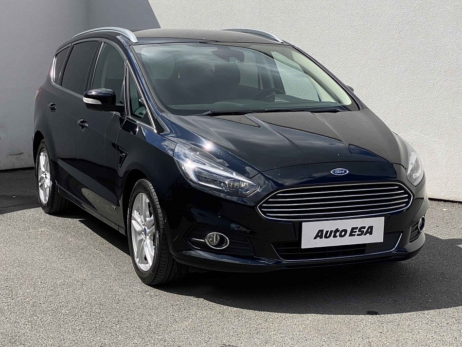 Ford S-MAX 2.0 TDCi  4x4, 7míst