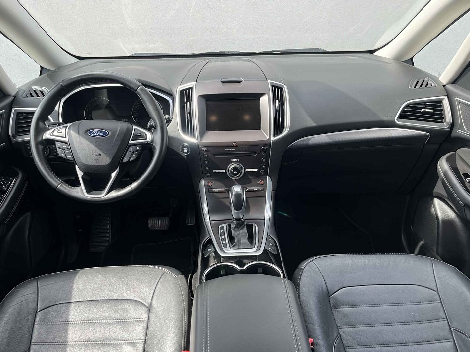 Ford Galaxy 2.0 TDCi Titanium 7míst