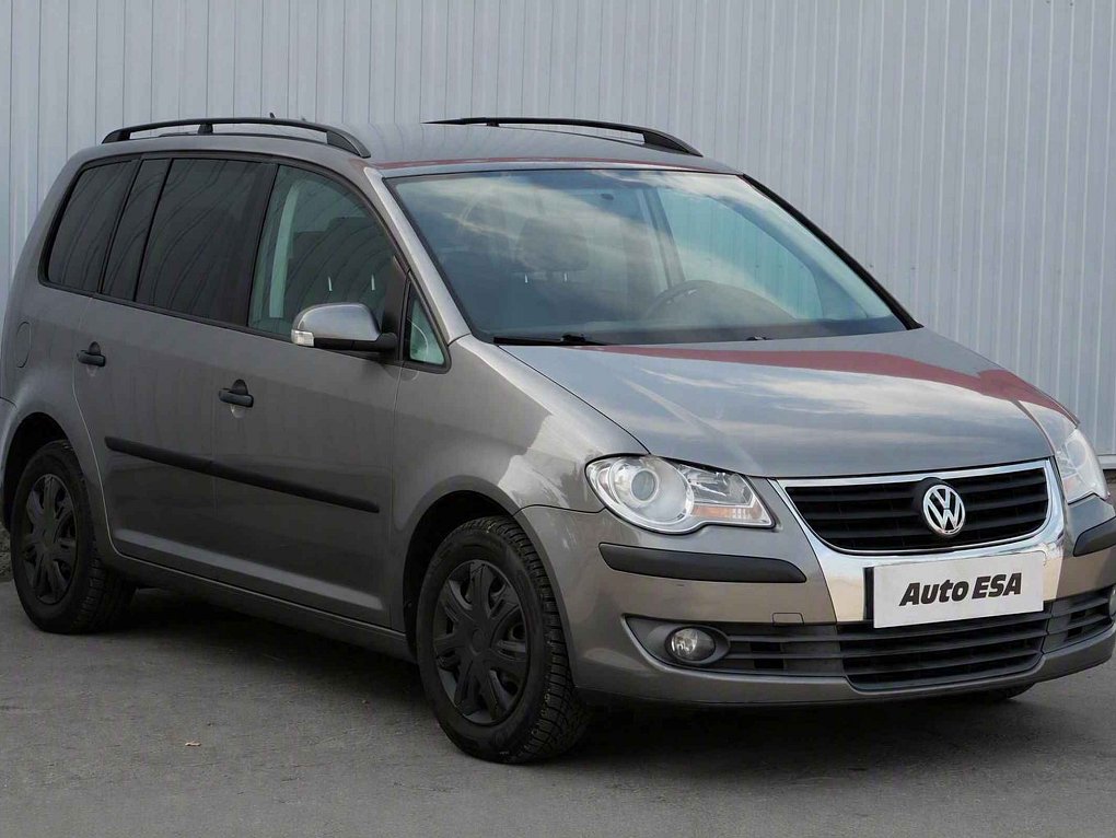 Volkswagen Touran 1.6i 