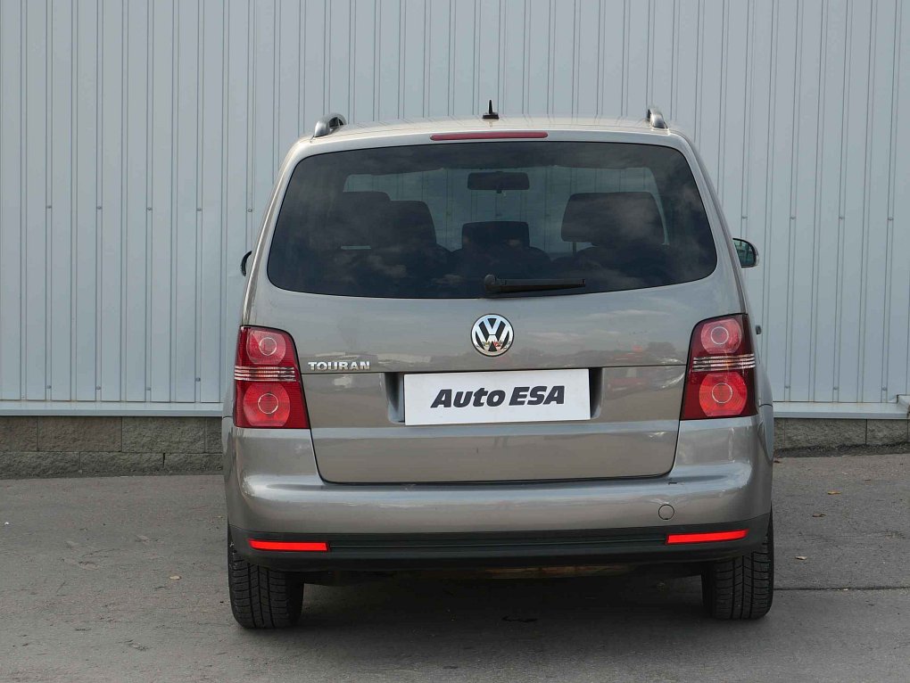 Volkswagen Touran 1.6i 