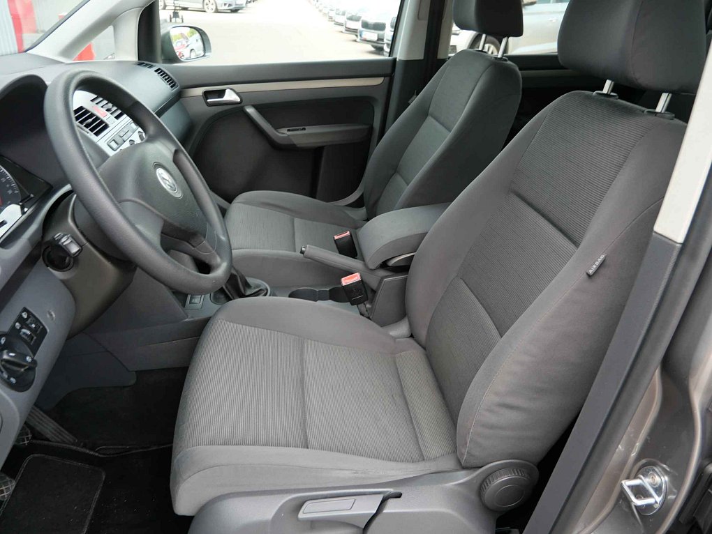 Volkswagen Touran 1.6i 