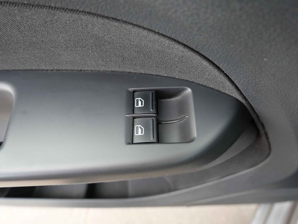 Volkswagen Touran 1.6i 