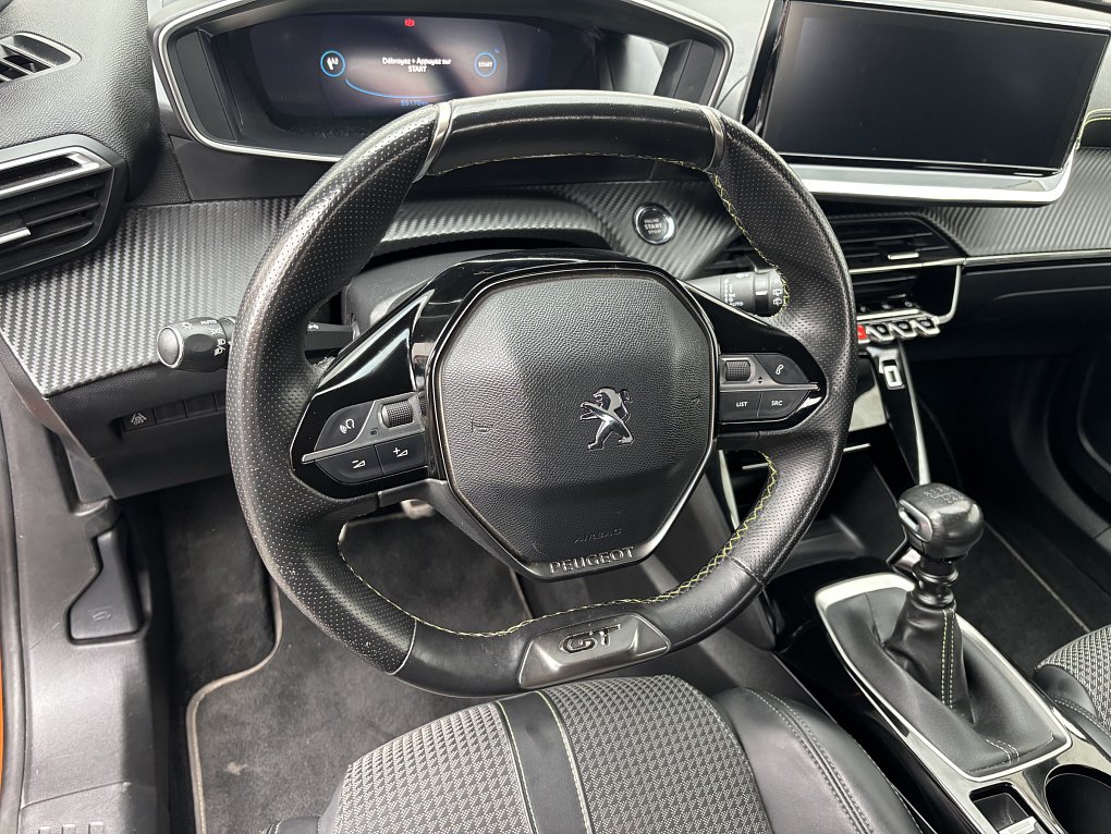 Peugeot 2008 1.2 PT GT Line