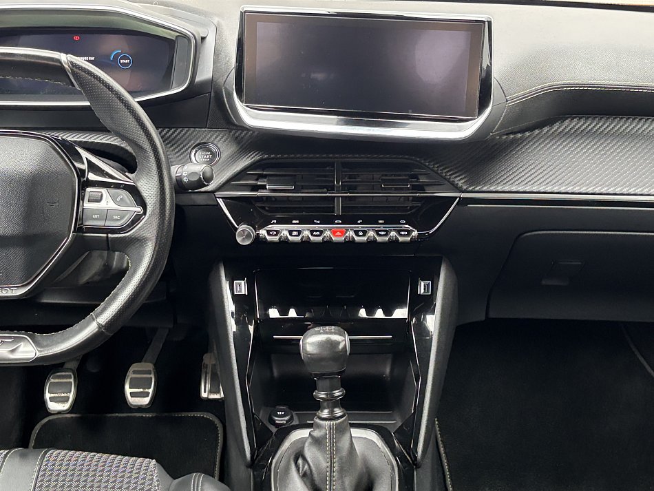 Peugeot 2008 1.2 PT GT Line