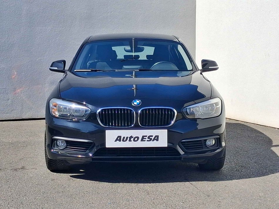 BMW Řada 1 2.0i Advantage 120i