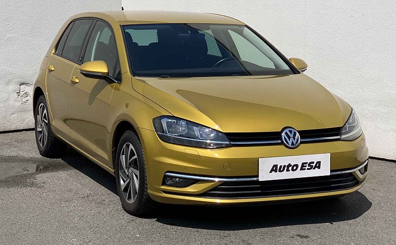 Volkswagen Golf 2.0 TDi Sound