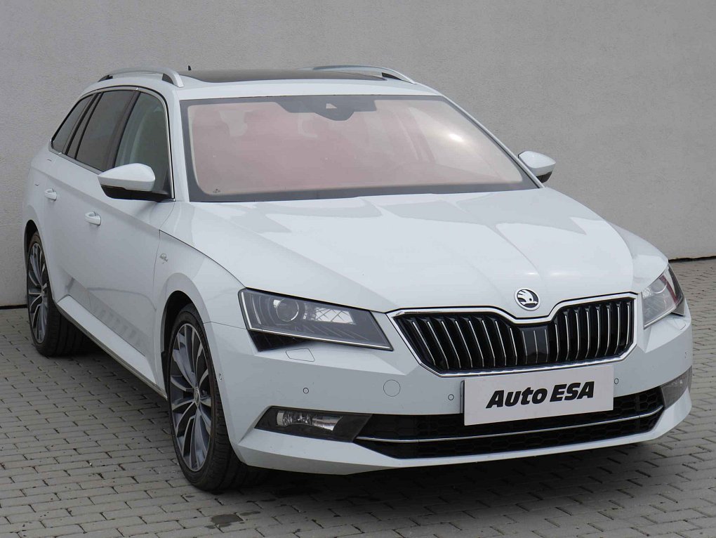Škoda Superb III 2.0TSi  4x4