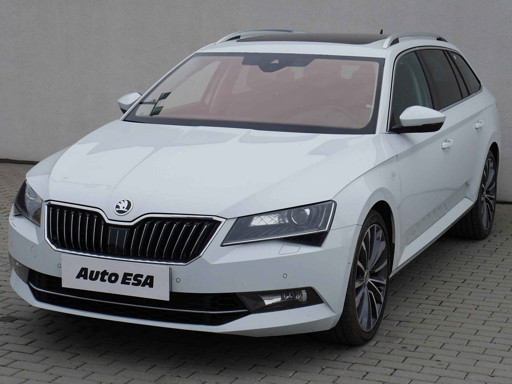 Škoda Superb III 2.0TSi  4x4