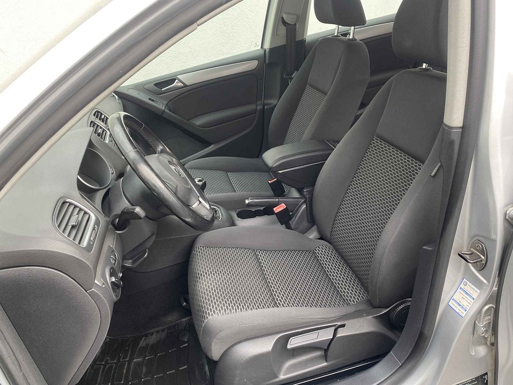 Volkswagen Golf 1.2TSi 