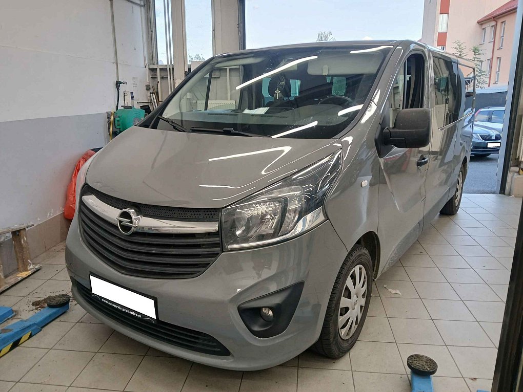Opel Vivaro 1.6CDTI  L2 9míst