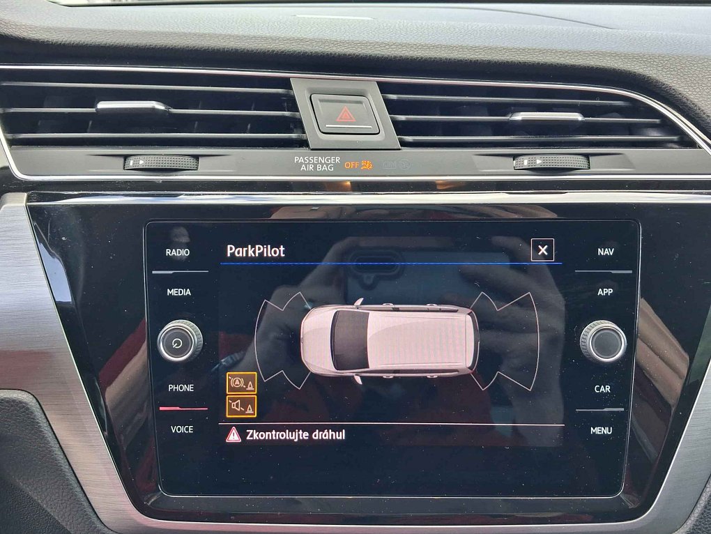 Volkswagen Touran 2.0TDi 