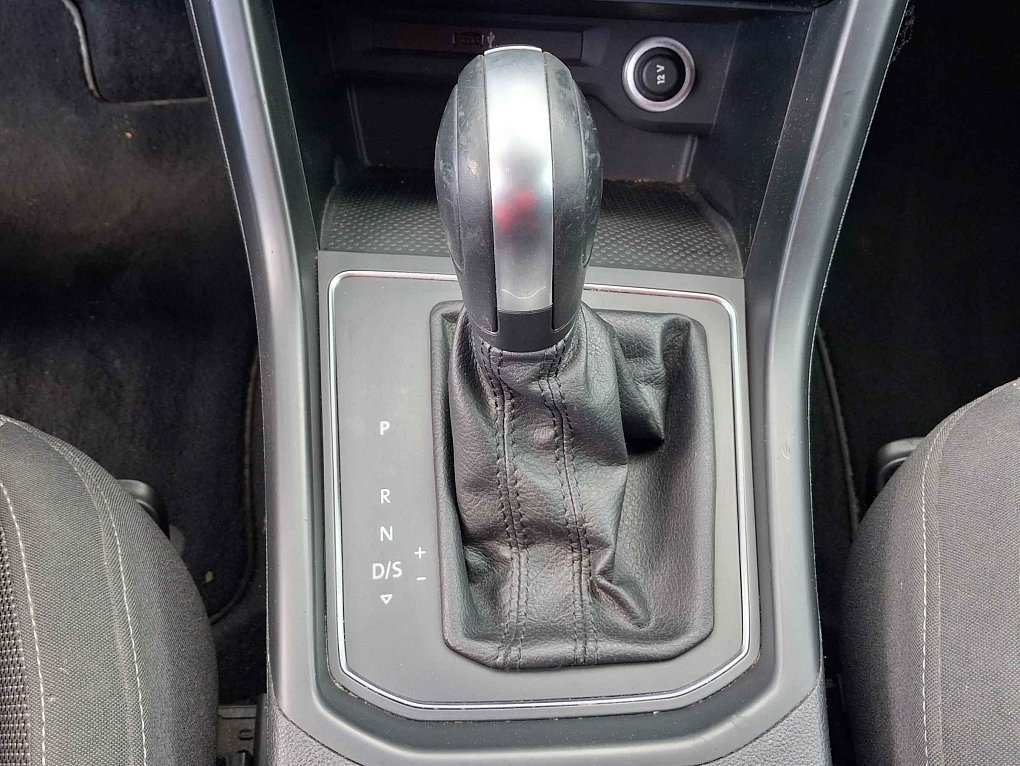 Volkswagen Touran 2.0TDi 