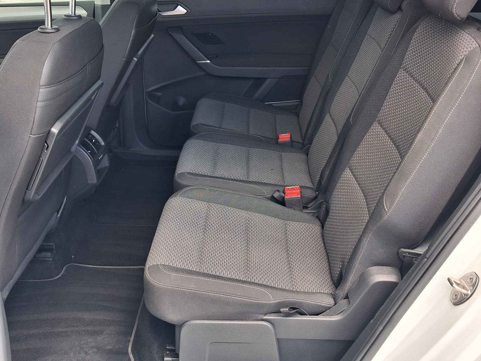 Volkswagen Touran 2.0TDi 