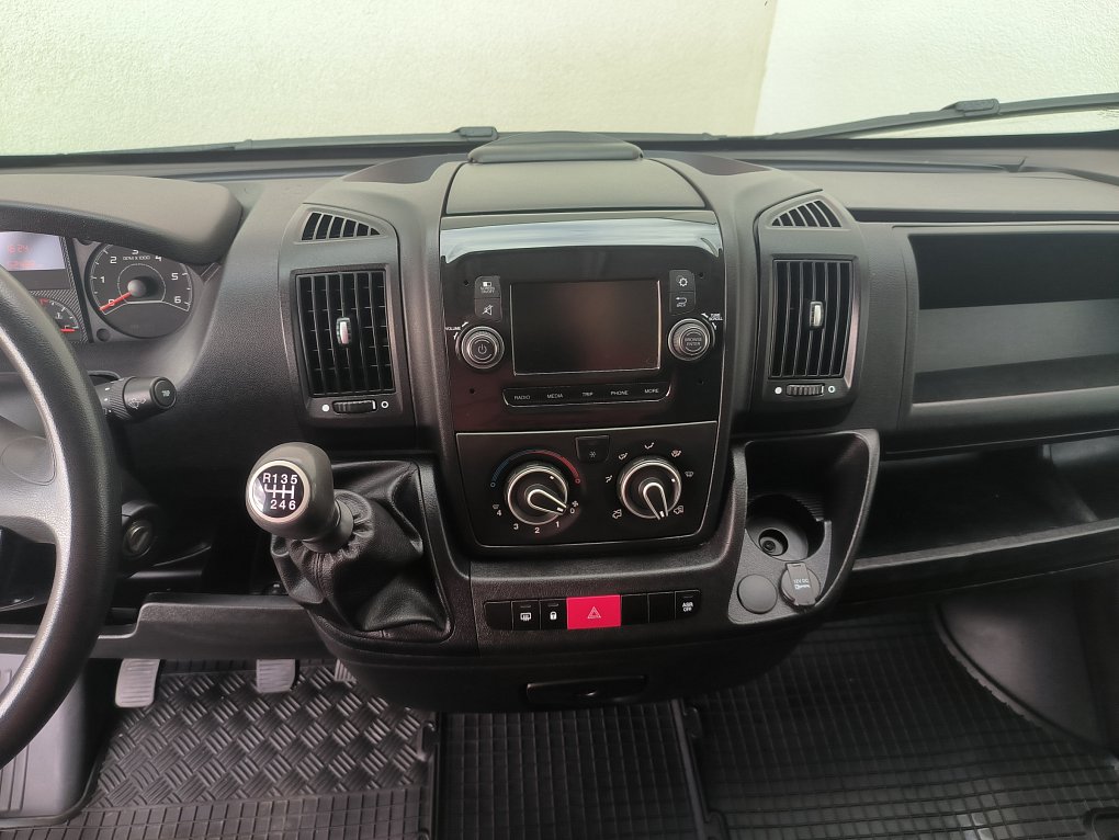 Peugeot Boxer 2.2HDi  L4H2