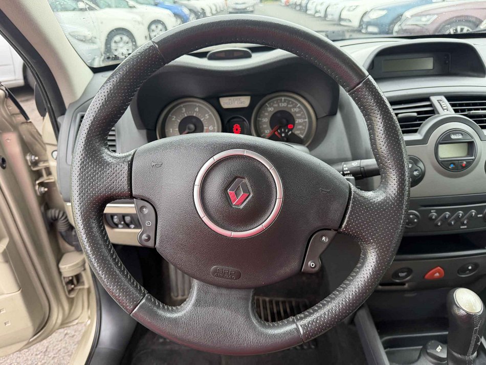 Renault Mégane 1.6i 16V 