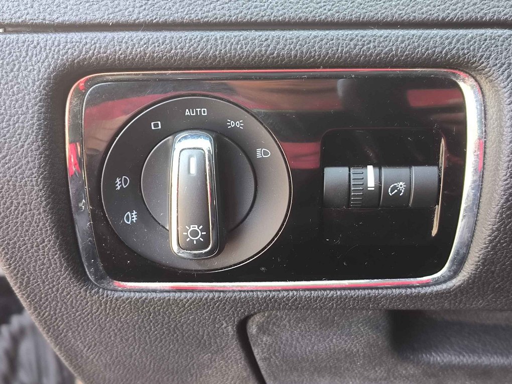Škoda Superb II 2.0 TDi  4x4
