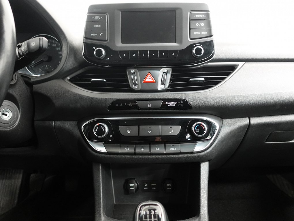 Hyundai I30 1.6CRDi Trikolor Fastback