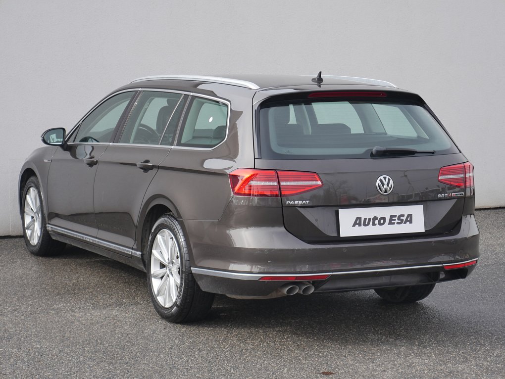 Volkswagen Passat 2.0 TDi Highline 4x4