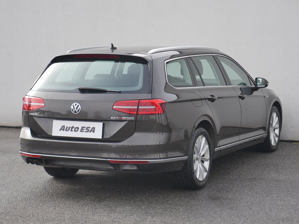 Volkswagen Passat 2.0 TDi Highline 4x4
