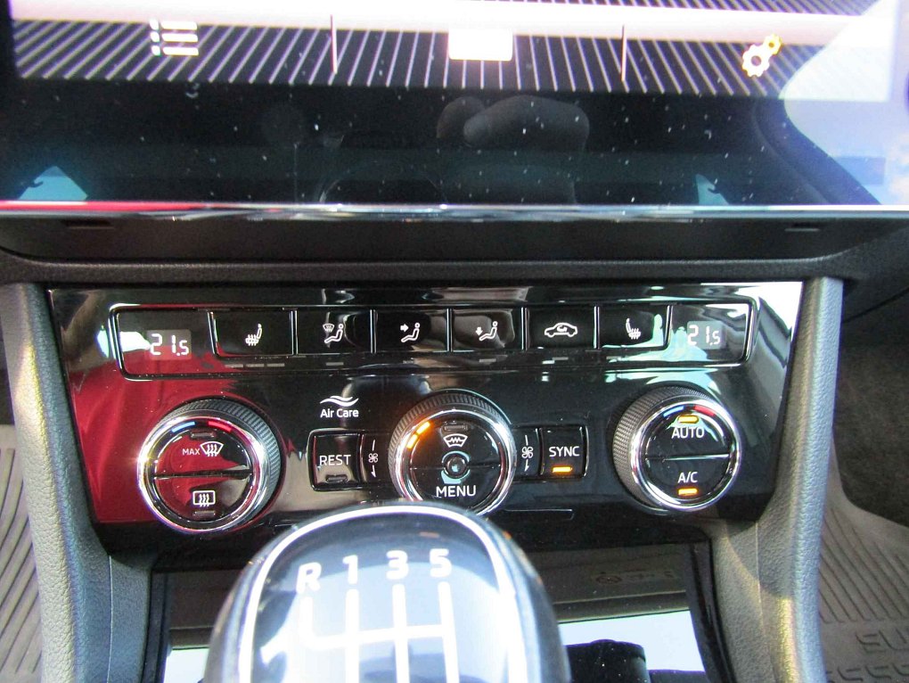 Škoda Superb III 2.0 TDi Style