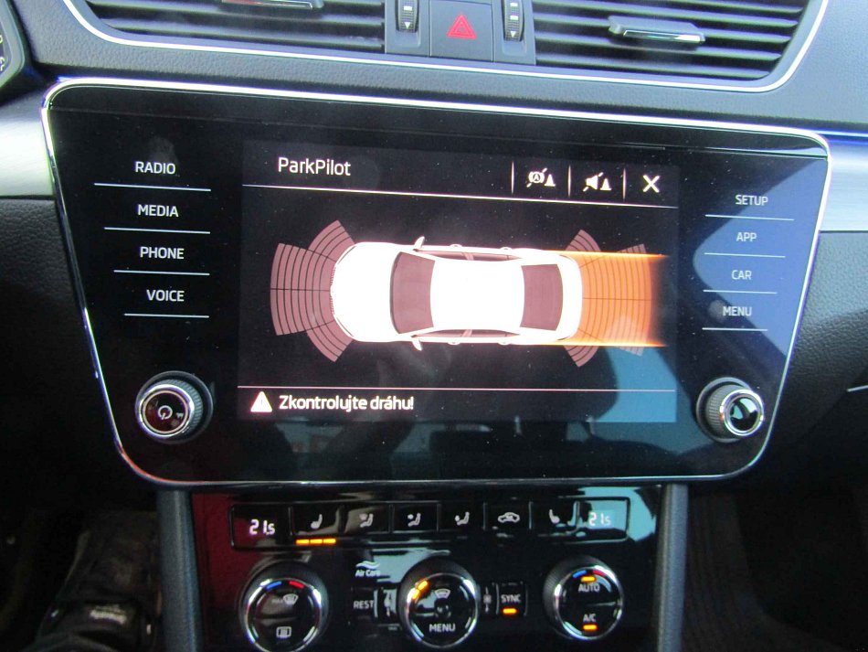 Škoda Superb III 2.0 TDi Style