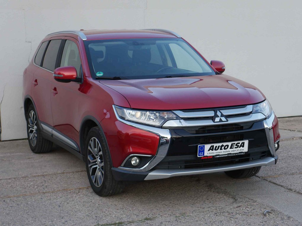 Mitsubishi Outlander 2.0MiVEC  4WD
